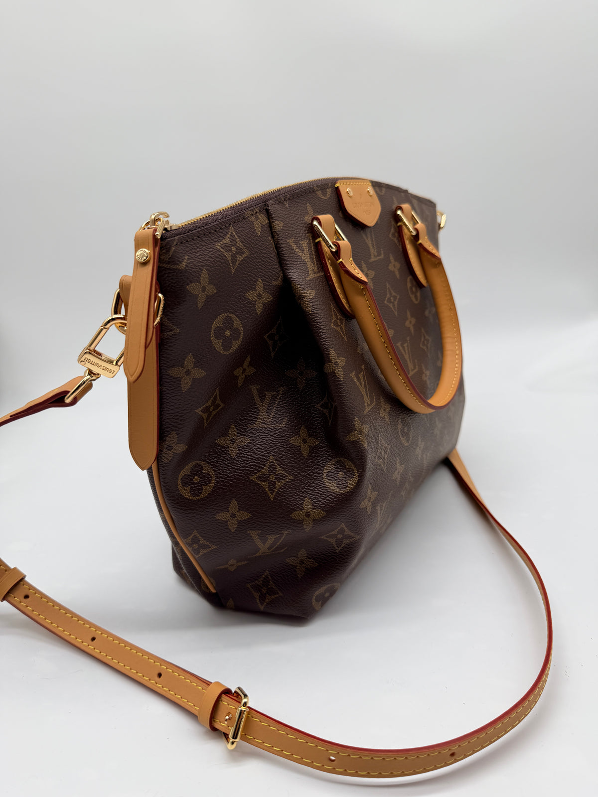 Turn Tote