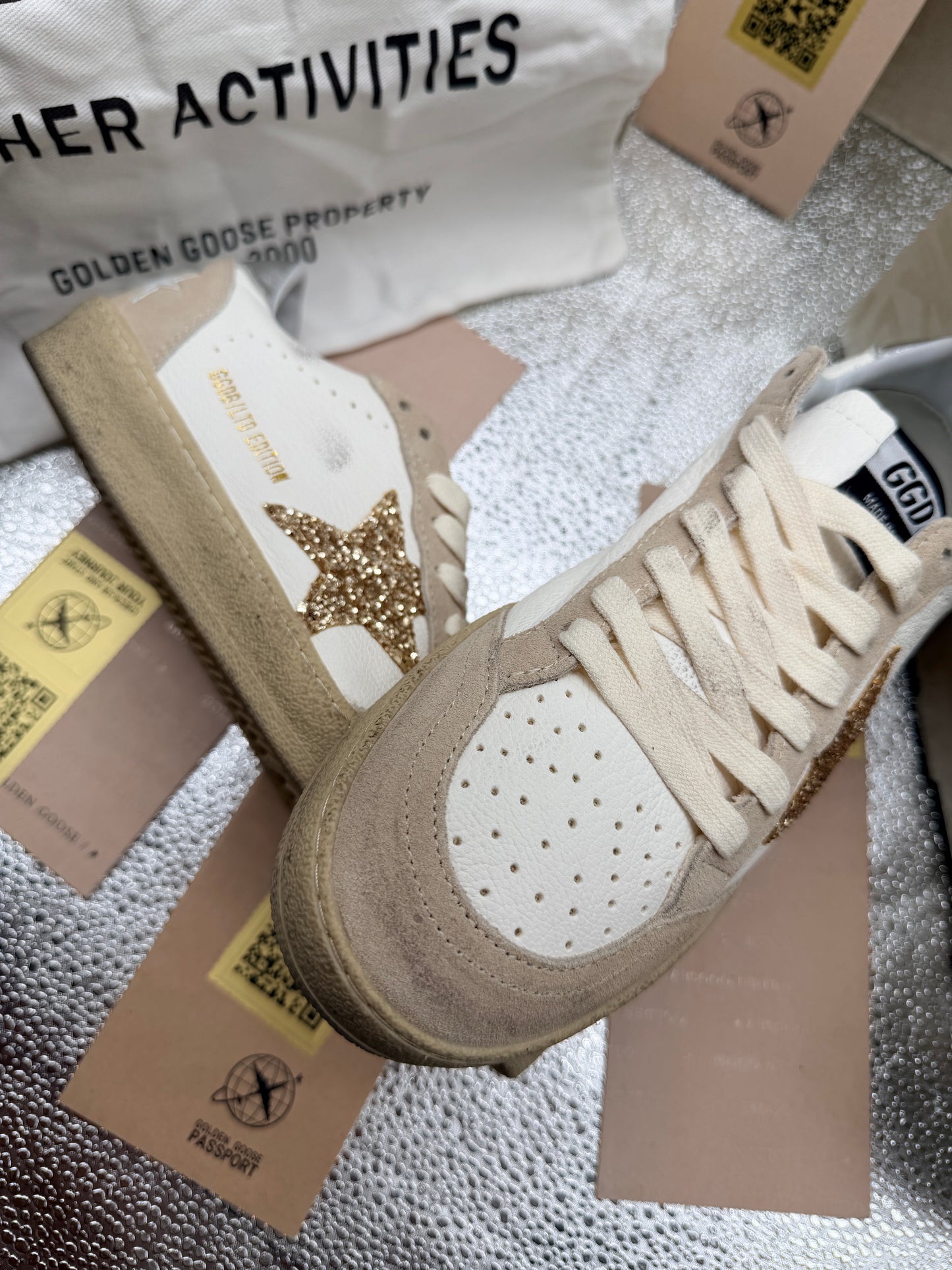 Gold Glitter Star