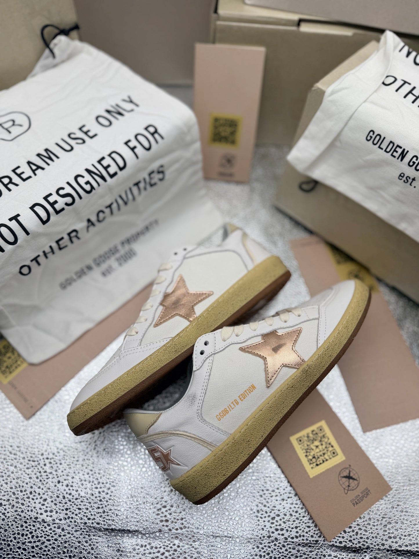 Rose Gold Star
