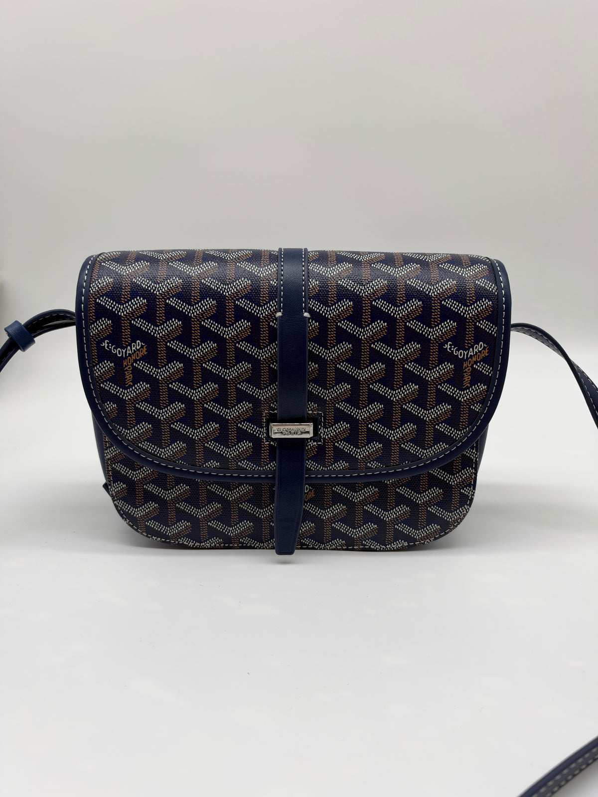 Winter Crossbody